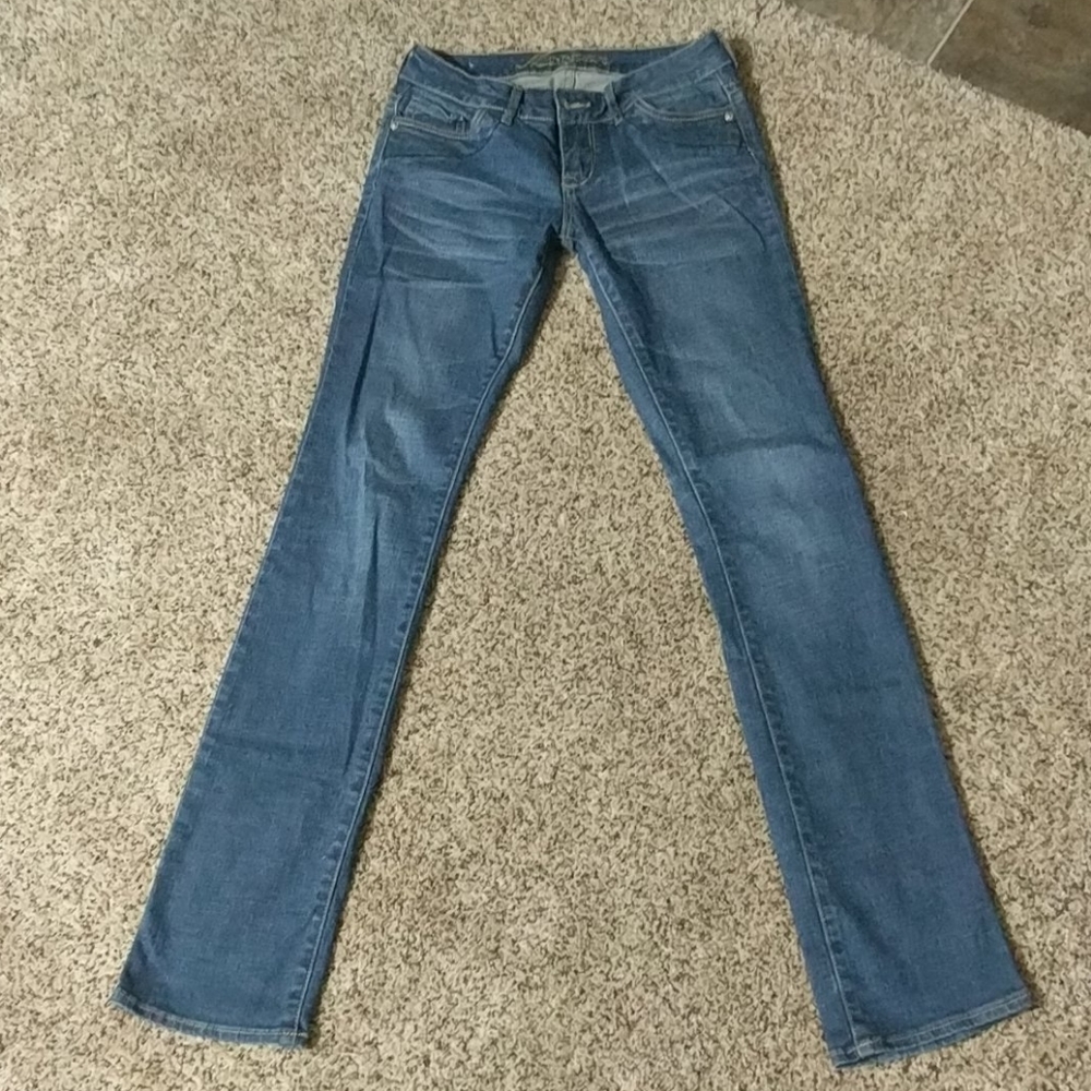 Delia's jeans